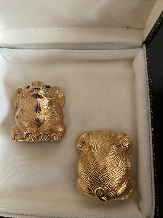 Judith Leiber Jewelry - Judith Leiber vintage Gold plated Pig 2 piece  brooch set. Never worn